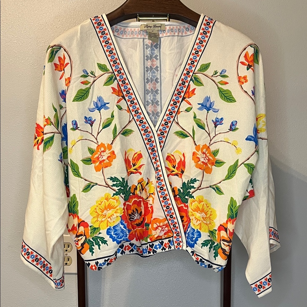 Flying Tomato White Floral Embroidered Kimono Jacket